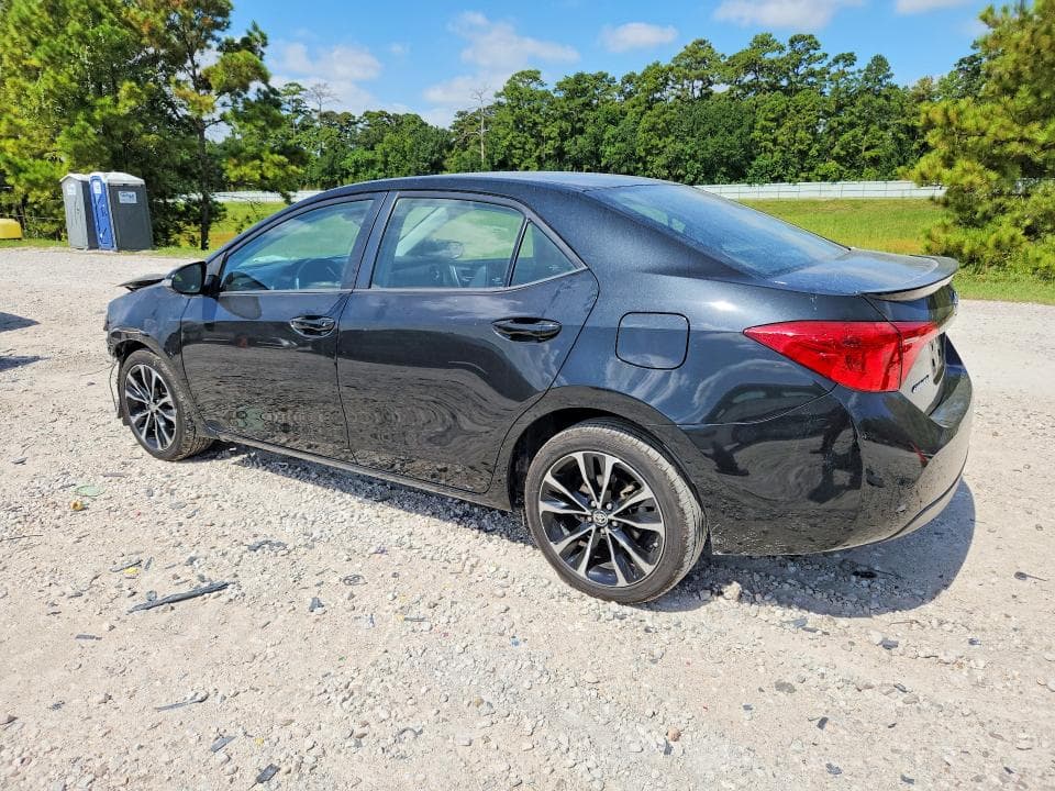 2019 TOYOTA COROLLA SE 2