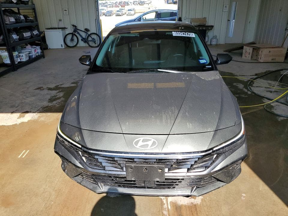2025 HYUNDAI ELANTRA SEL 5