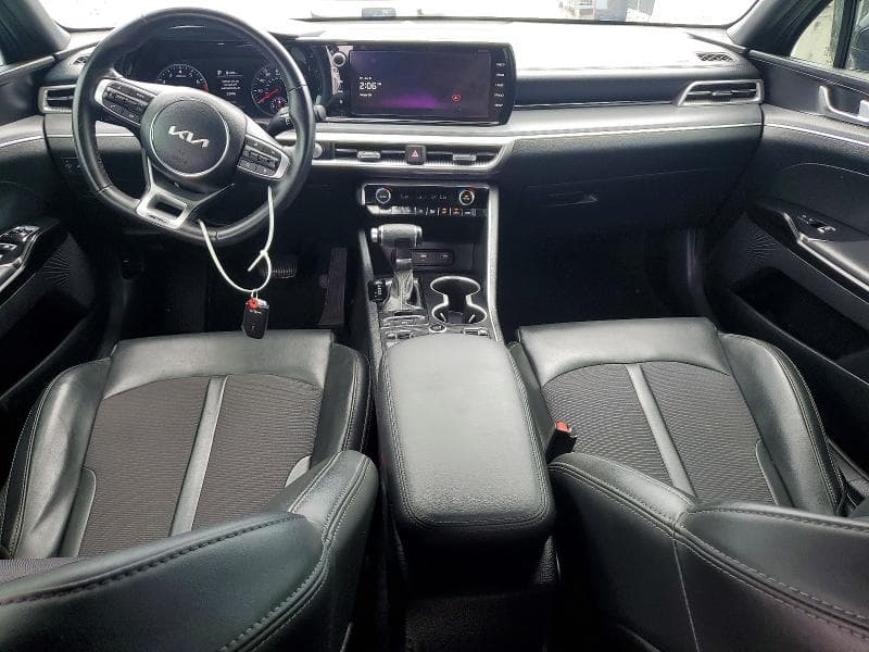 2024 KIA K5 GT LINE 8