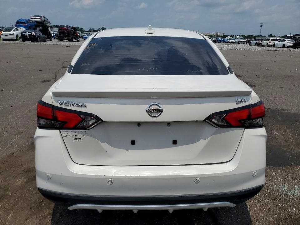 2020 NISSAN VERSA SR 6