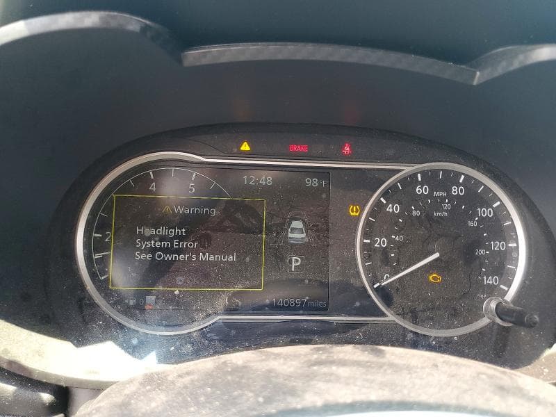 2020 NISSAN VERSA SR 9