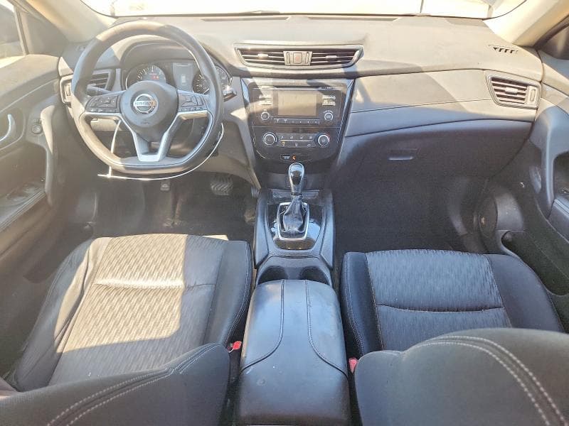 2017 NISSAN ROGUE S 8