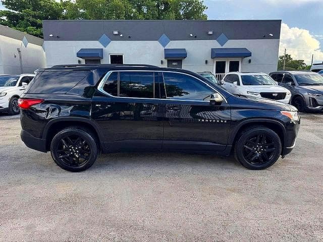 2021 CHEVROLET TRAVERSE LT 13