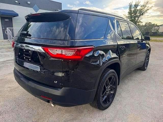 2021 CHEVROLET TRAVERSE LT 3