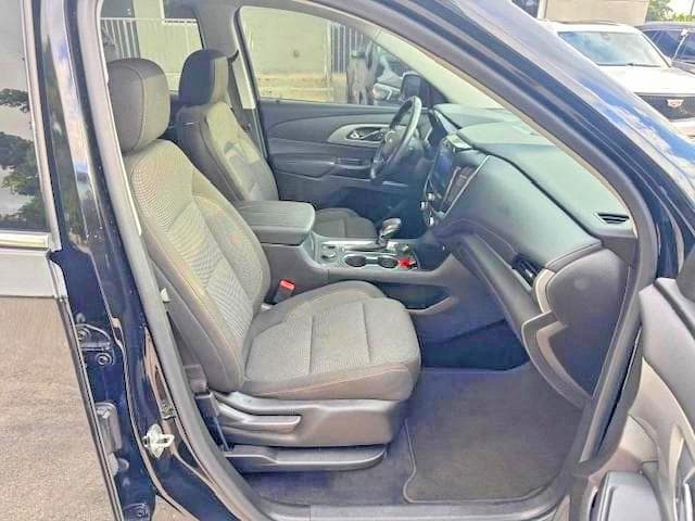 2021 CHEVROLET TRAVERSE LT 7