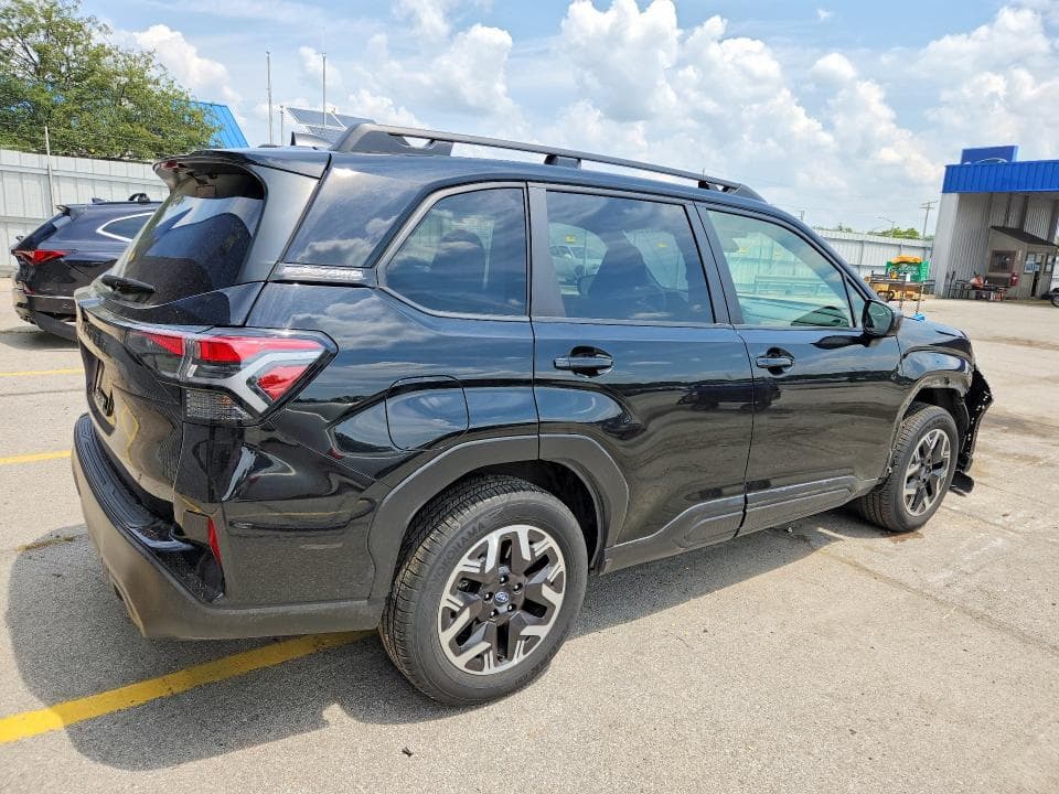 2025 SUBARU FORESTER PREMIUM 3