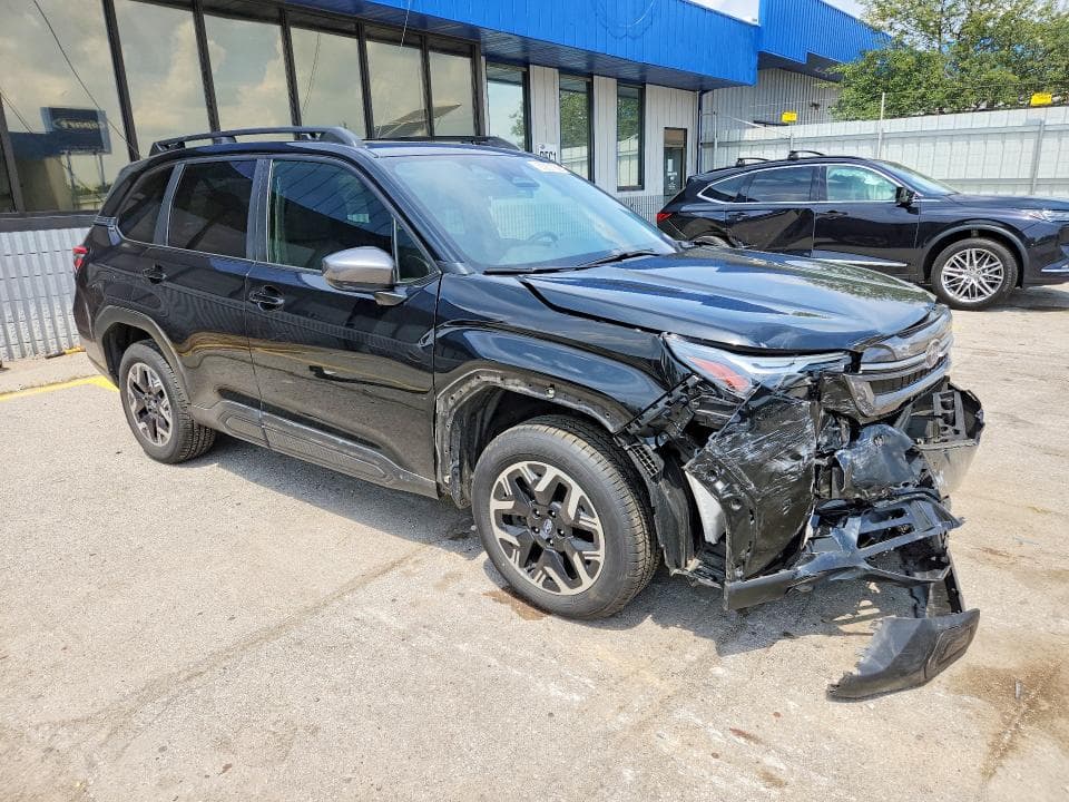 2025 SUBARU FORESTER PREMIUM 4