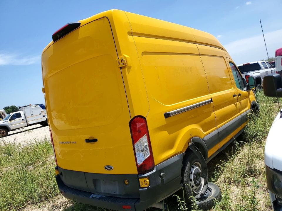 2023 FORD TRANSIT 250 DELIVERY VAN 3