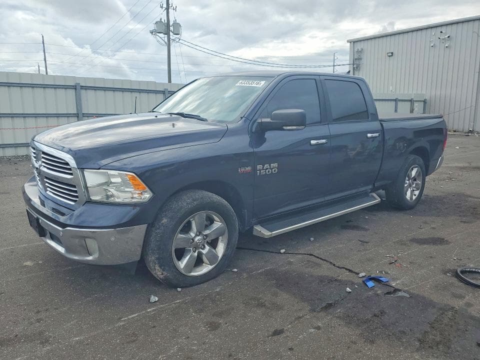 2017 RAM 1500 SLT - 1