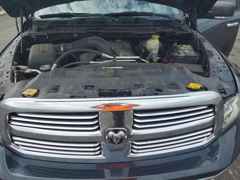 2017 RAM 1500 SLT 11