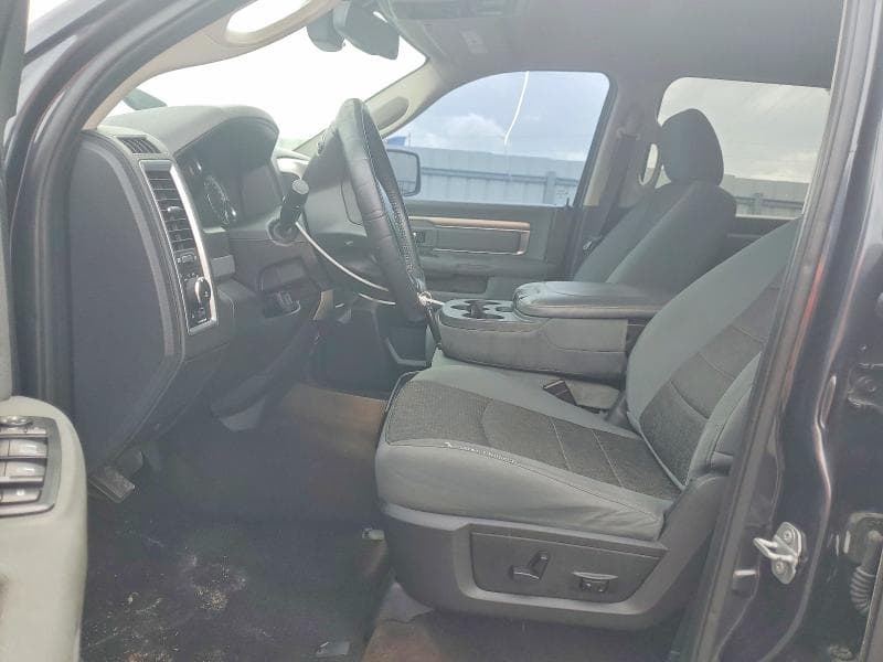 2017 RAM 1500 SLT 7