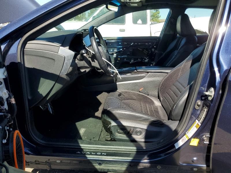 2019 TOYOTA AVALON HYBRID XSE 7