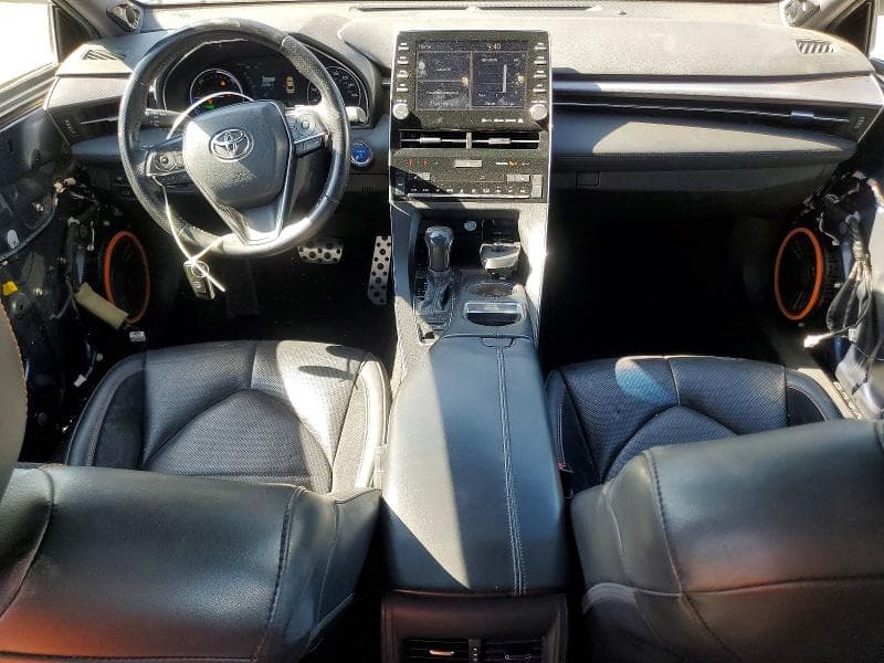 2019 TOYOTA AVALON HYBRID XSE 8