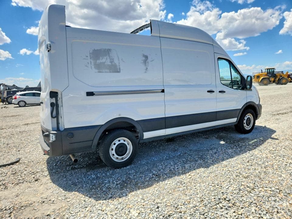 2023 FORD TRANSIT 250 DELIVERY VAN 3