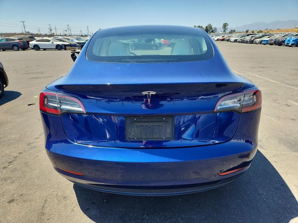 2020 TESLA MODEL 3 6