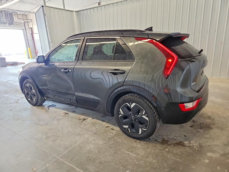 2023 KIA NIRO WIND 2