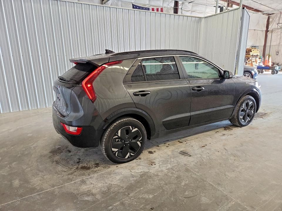 2023 KIA NIRO WIND 3