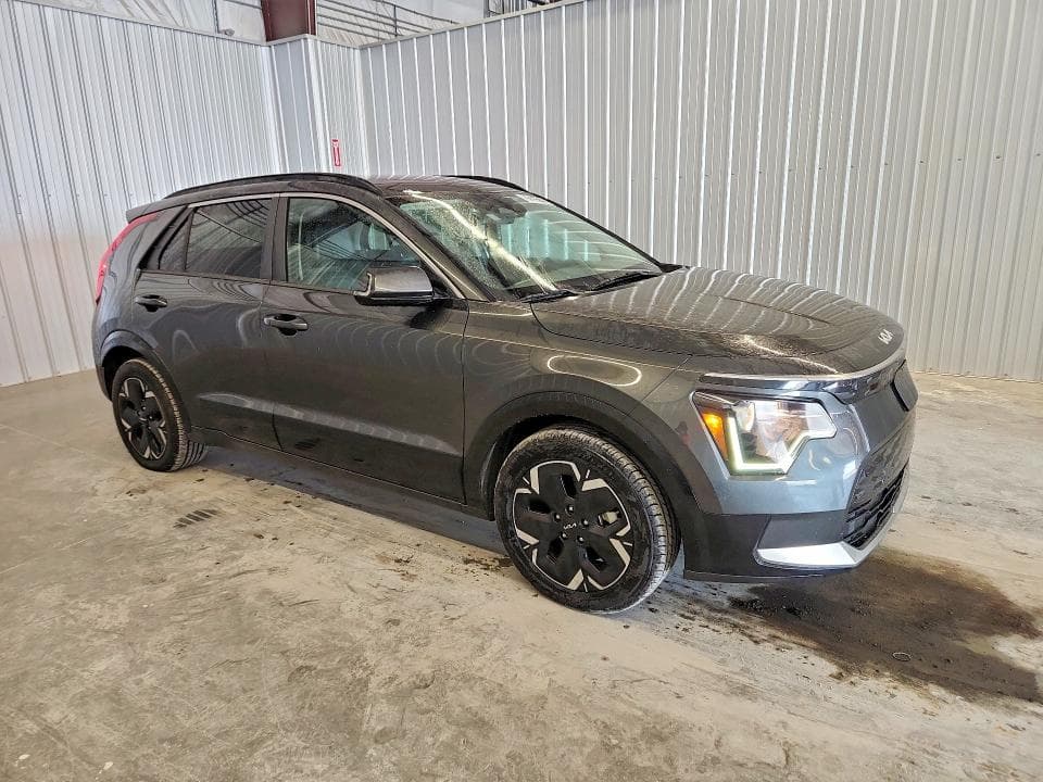 2023 KIA NIRO WIND 4