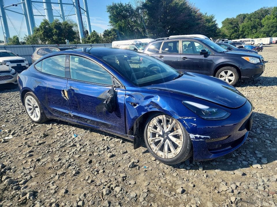 2023 TESLA 3 4