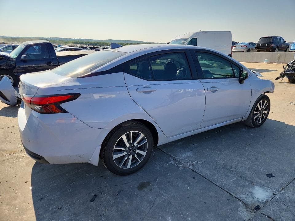 2025 NISSAN VERSA SV 3