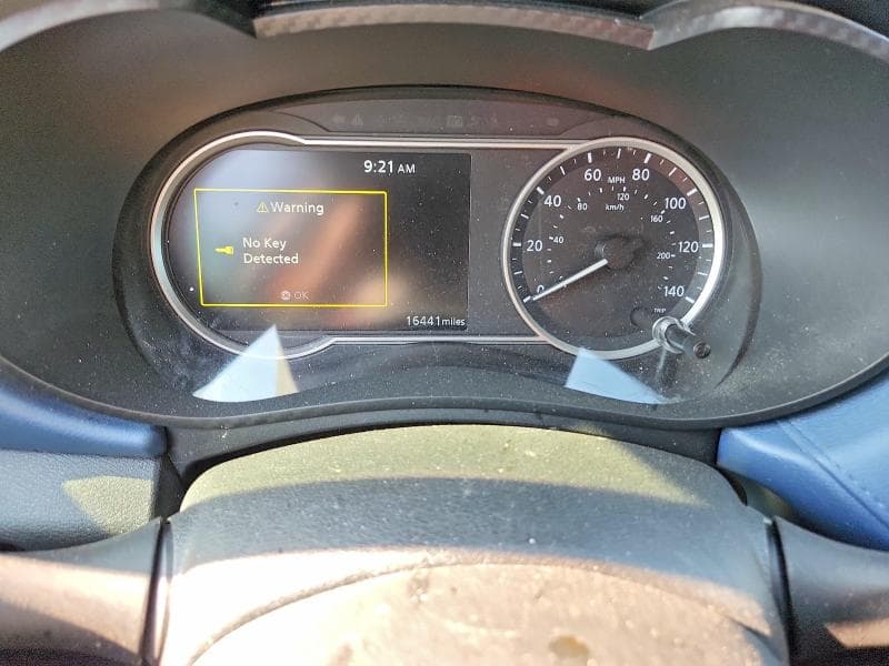 2025 NISSAN VERSA SV 9