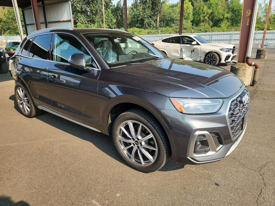 2022 AUDI SQ5 PREMIUM 4