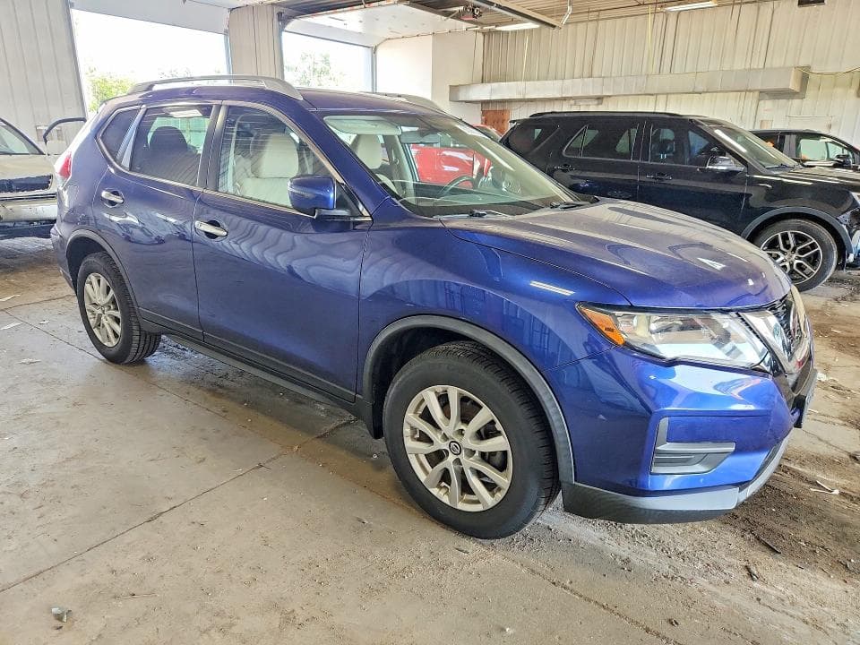 2018 NISSAN ROGUE SV 4