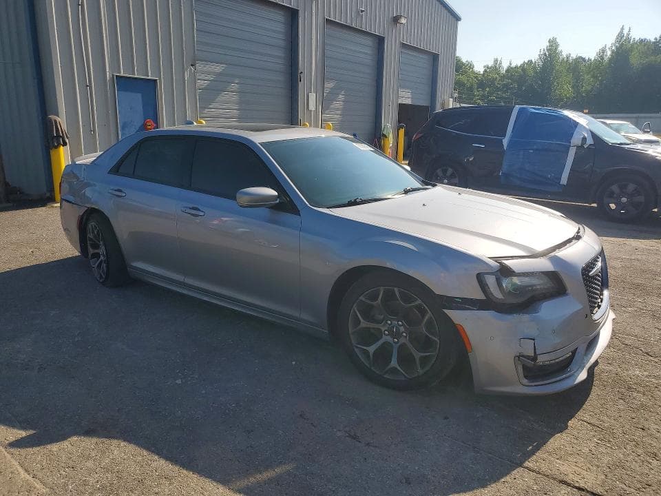 2018 CHRYSLER 300 S 4