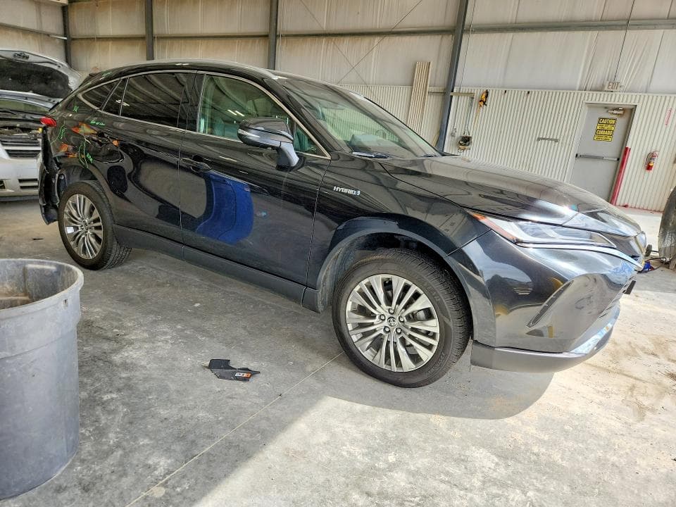 2021 TOYOTA VENZA 4