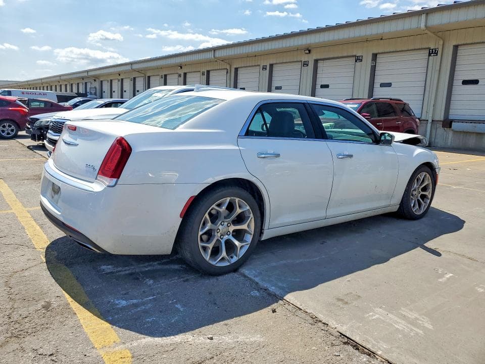 2017 CHRYSLER 300C PLATINUM 3