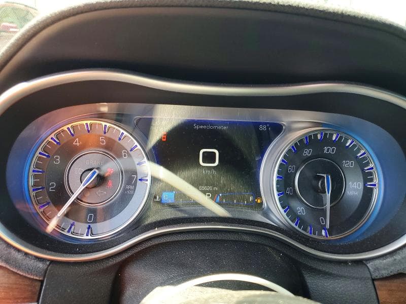 2017 CHRYSLER 300C PLATINUM 9