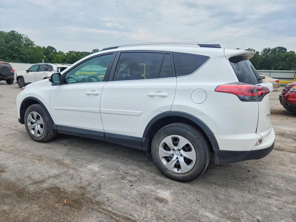 2018 TOYOTA RAV4 XLE 2