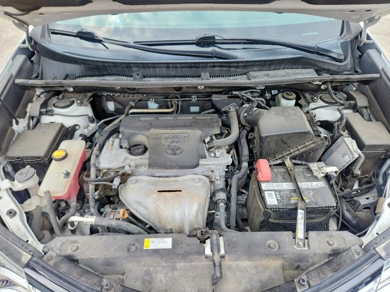 2018 TOYOTA RAV4 XLE 12