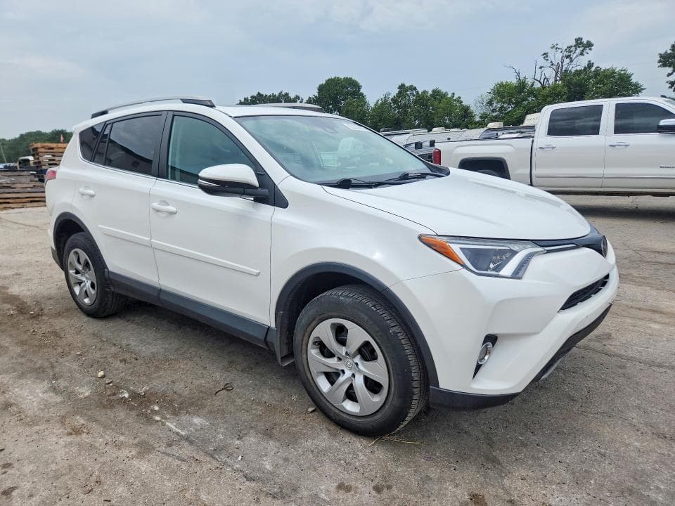 2018 TOYOTA RAV4 XLE 4