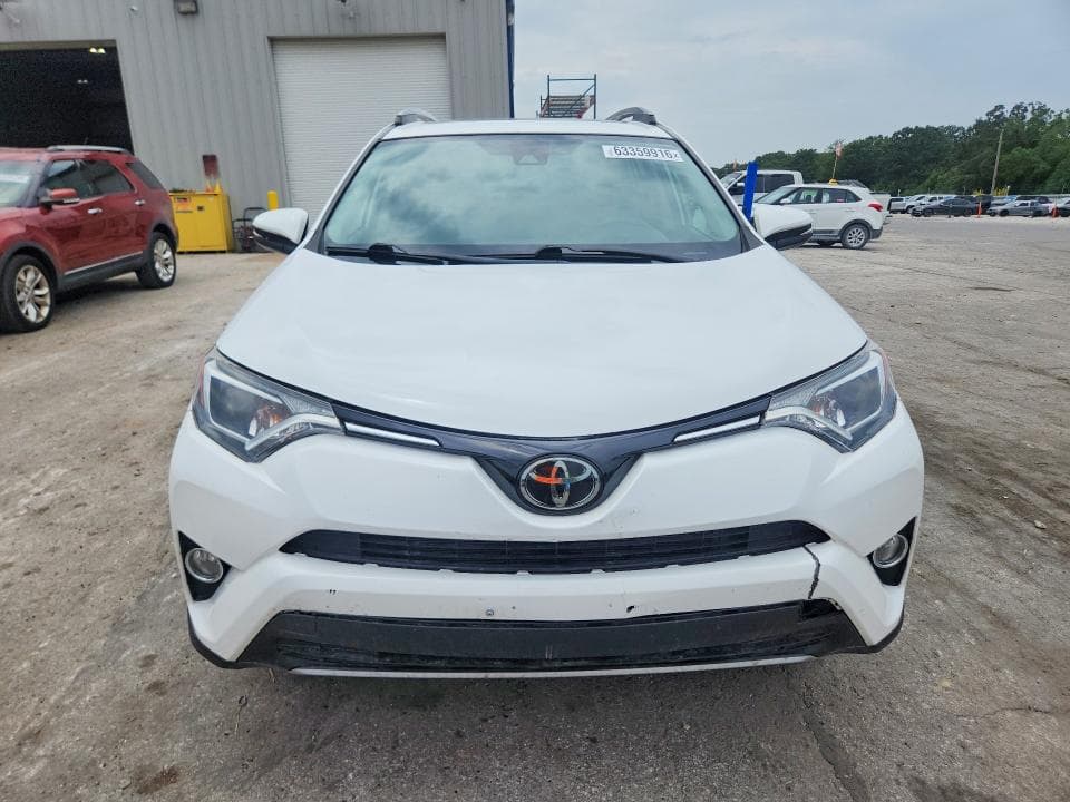2018 TOYOTA RAV4 XLE 5