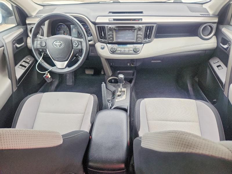 2018 TOYOTA RAV4 XLE 8
