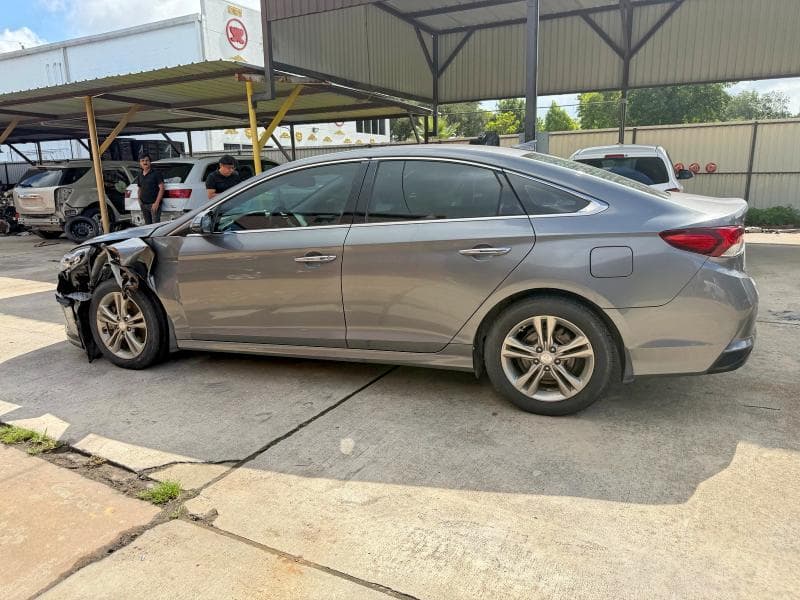 2019 HYUNDAI SONATA LIMITED LIMITED 4