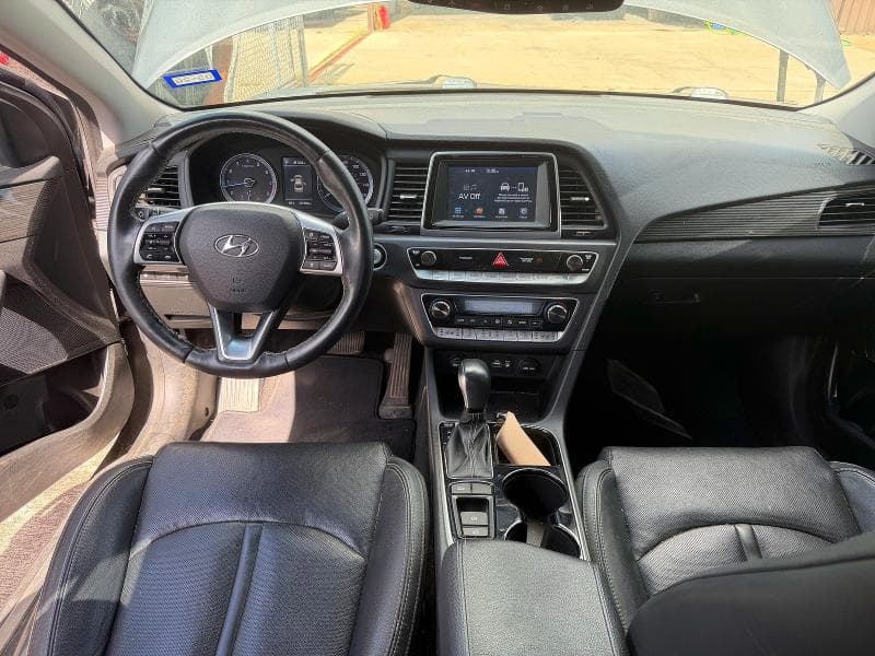 2019 HYUNDAI SONATA LIMITED LIMITED 10