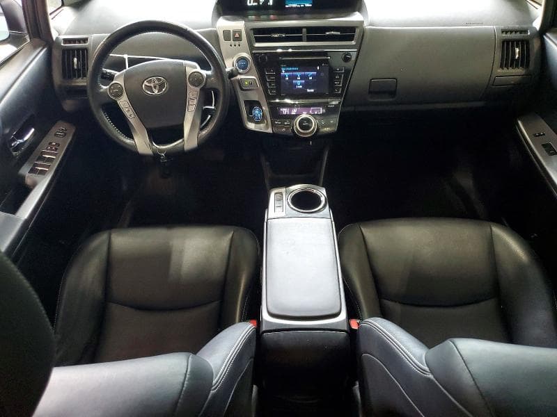 2017 TOYOTA PRIUS V FOUR 8
