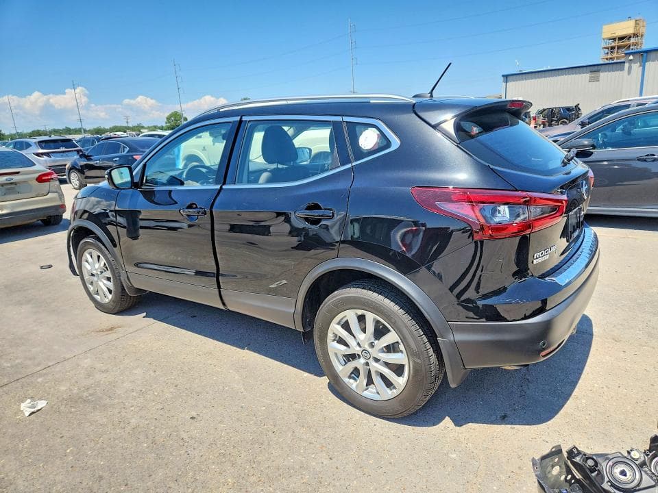 2021 NISSAN ROGUE SPORT SV 2