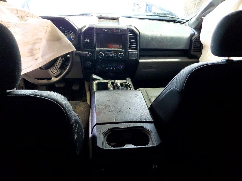2017 FORD F150 SUPERCREW 8