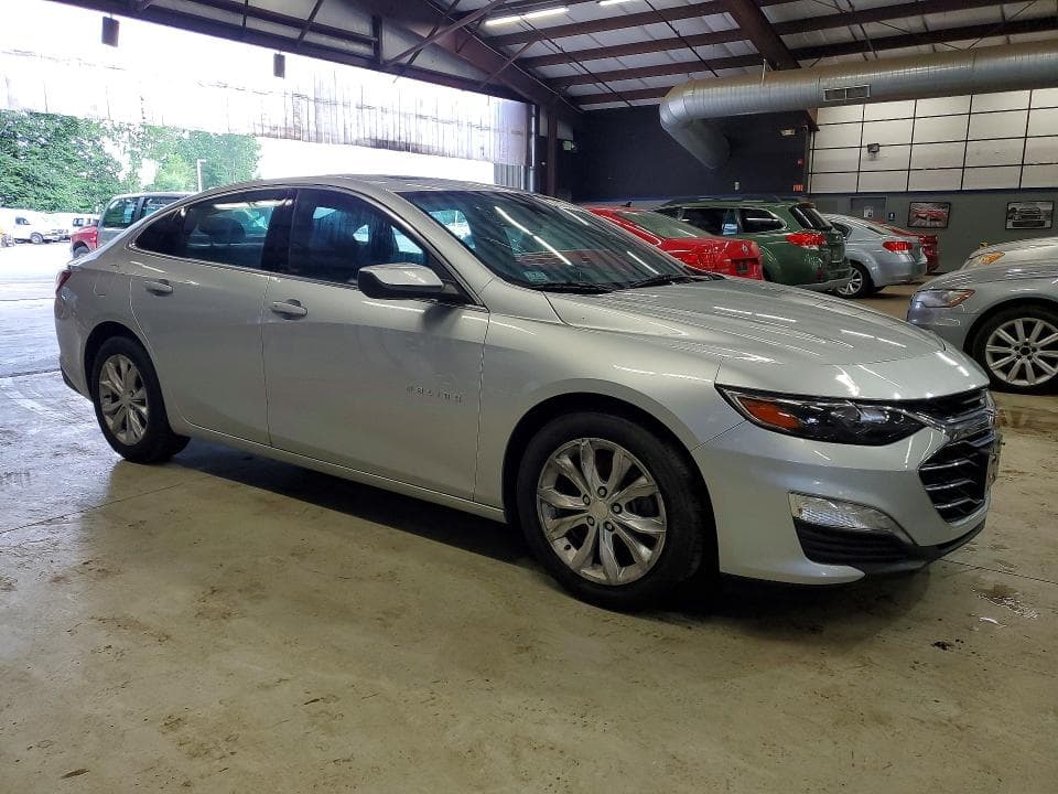2021 CHEVROLET MALIBU LT 4
