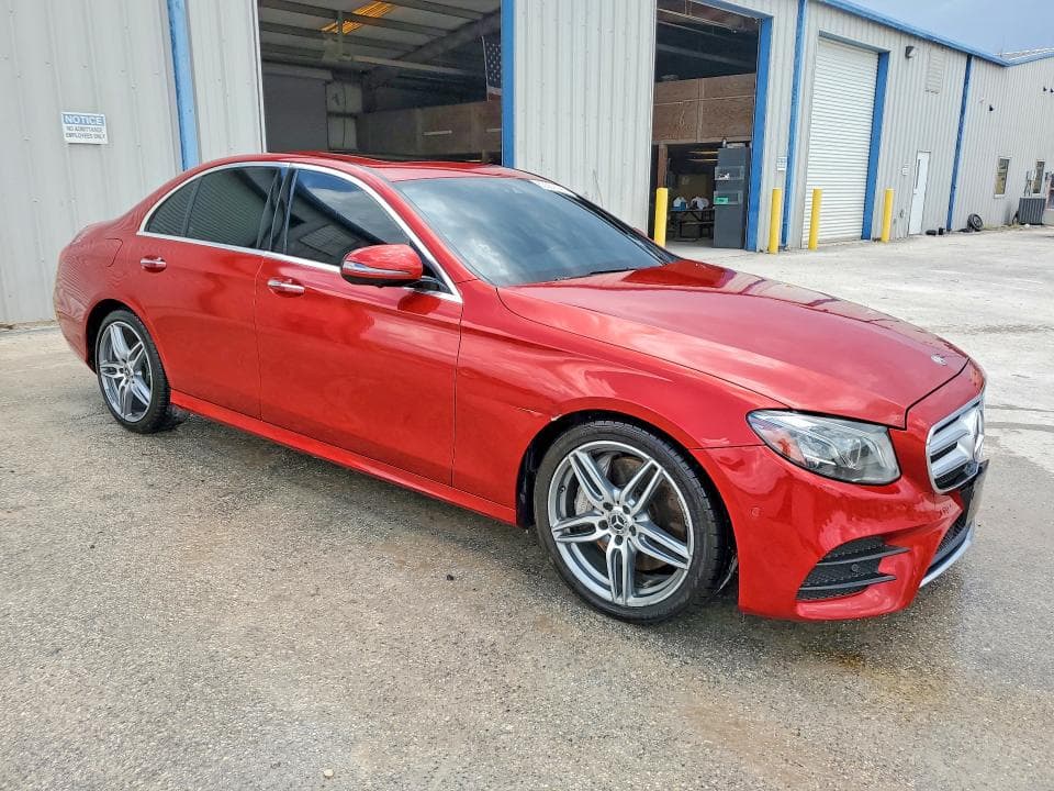 2019 MERCEDES-BENZ E 300 4
