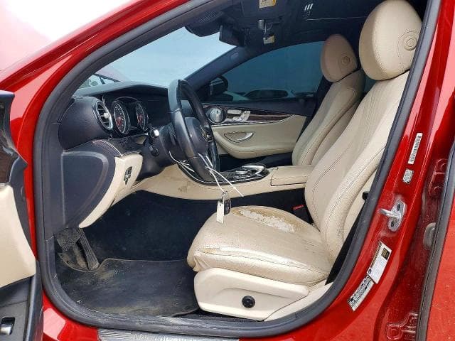 2019 MERCEDES-BENZ E 300 7