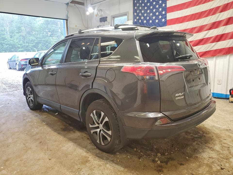 2017 TOYOTA RAV4 LE 2