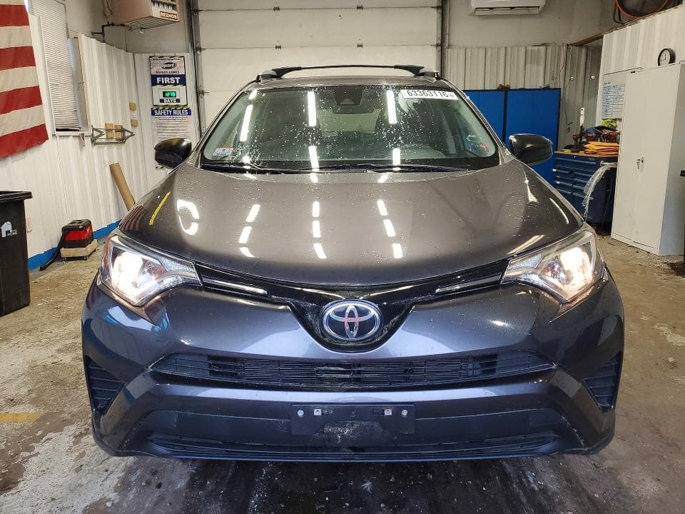 2017 TOYOTA RAV4 LE 5