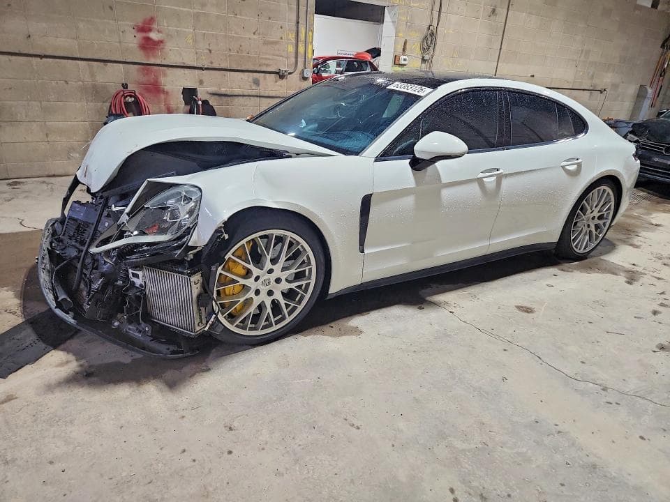 2019 PORSCHE PANAMERA 4S - 1