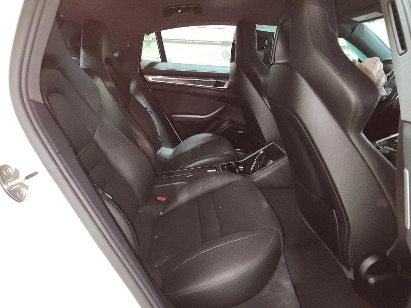 2019 PORSCHE PANAMERA 4S 10