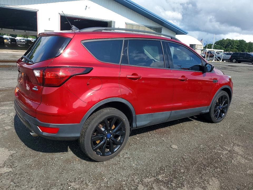 2019 FORD ESCAPE SE SE 3