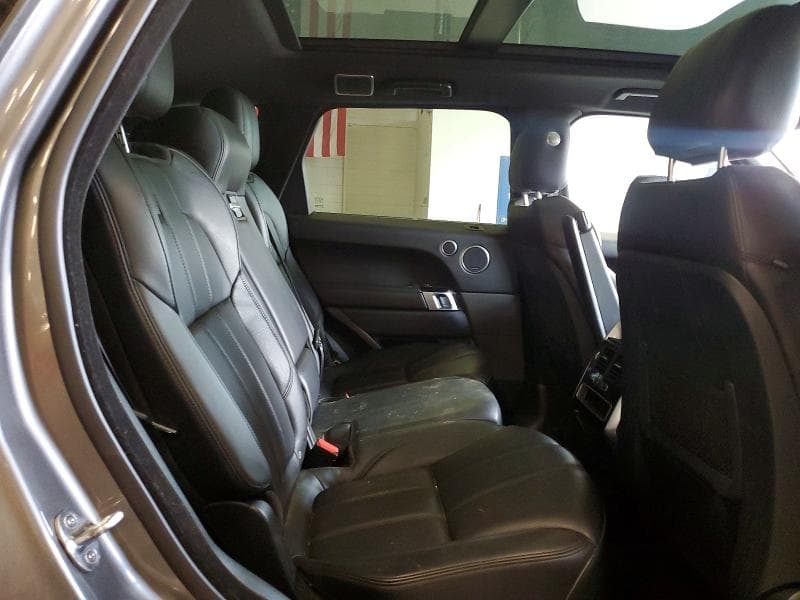 2017 LAND ROVER RANGE ROVER SPORT HSE 11